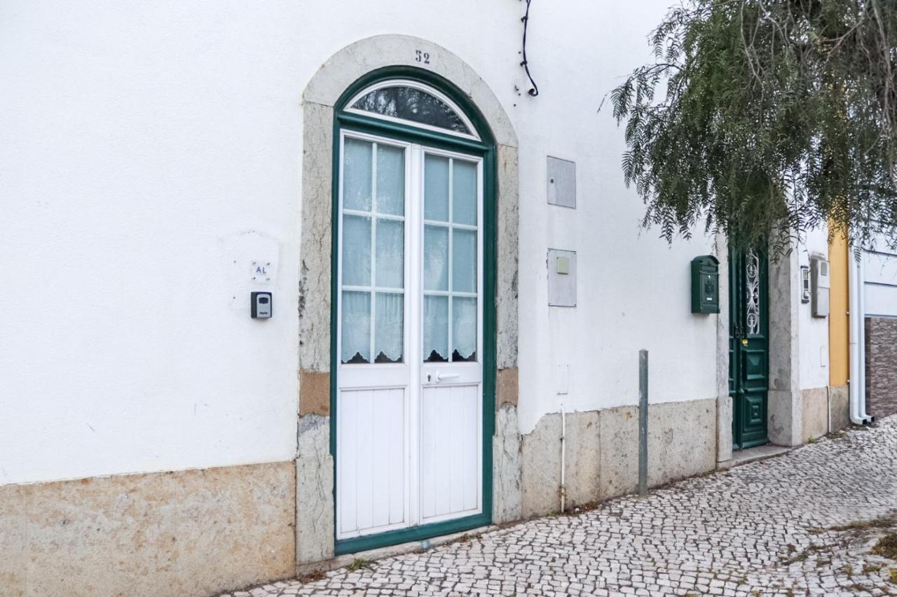 Traditional Portuguese Village House - Casa Martins No 52 Freiria ภายนอก รูปภาพ